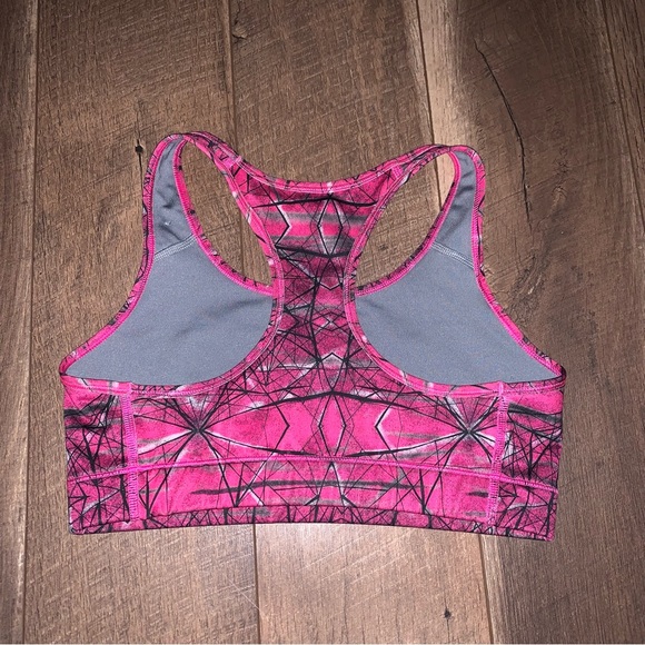 Nike Pro Patterned Sports Bra Pink Black Size Medium - Picture 3 of 3